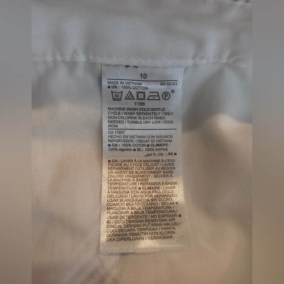 Old Navy Floral Everyday Shorts Blue Stripe Size 10 - Picture 9 of 9